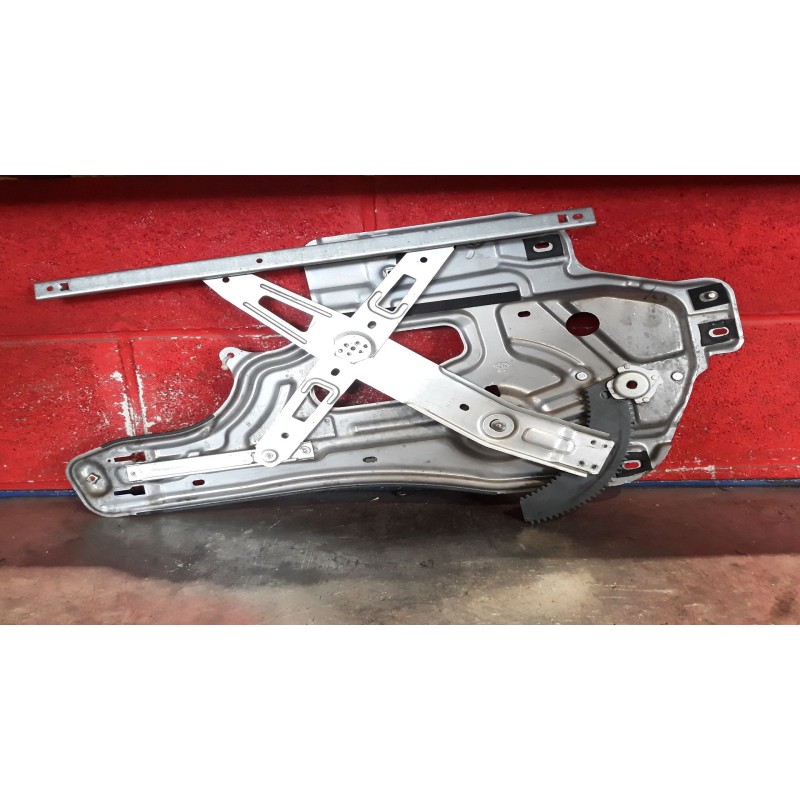 Recambio de elevalu. delan. derecho para hyundai santa fe (sm) 2.0 gls crdi | 0.01 - ... 2.0 gls crdi | 0.01 - ... referencia OE