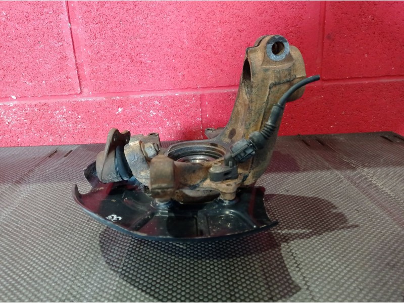 Recambio de mangueta delantera derecha para volkswagen golf iv berlina (1j1) 1.9 tdi referencia OEM IAM   