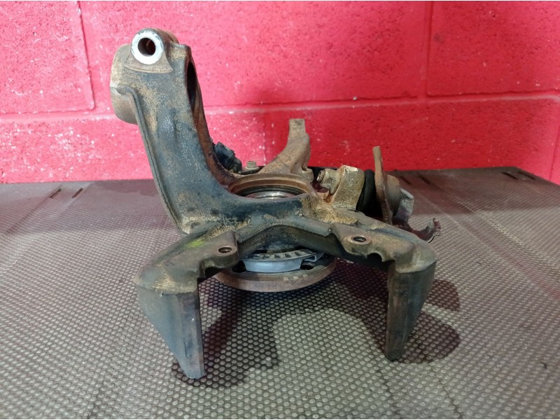 Recambio de mangueta delantera derecha para volkswagen golf iv berlina (1j1) 1.9 tdi referencia OEM IAM   