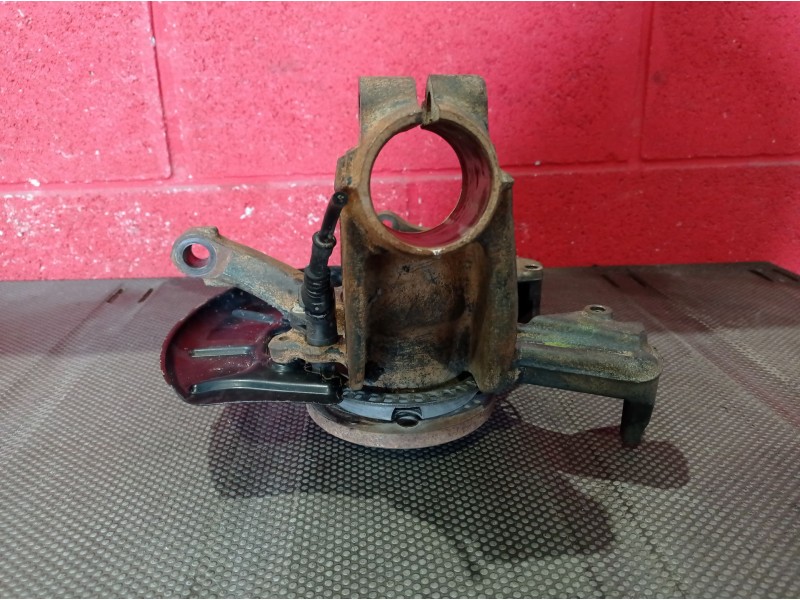 Recambio de mangueta delantera derecha para volkswagen golf iv berlina (1j1) 1.9 tdi referencia OEM IAM   