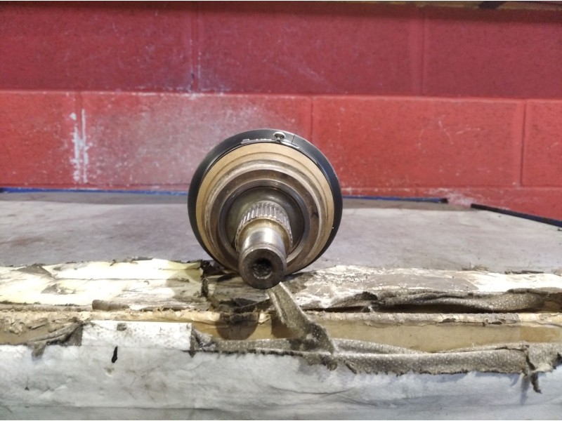 Recambio de transmision delantera derecha para volkswagen golf iv berlina (1j1) 1.9 tdi referencia OEM IAM   