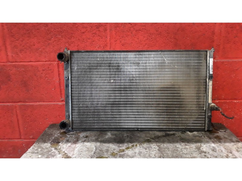 Recambio de radiador agua para seat cordoba berlina (6k2) clx | 02.93 - ... clx | 02.93 - ... referencia OEM IAM 1H0121253P  