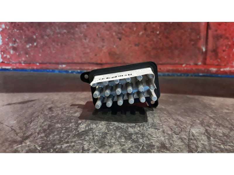Recambio de resistencia calefaccion para ford kuga (cbv)  | 0.08 - ...  | 0.08 - ... referencia OEM IAM 6G9T19E624AD  