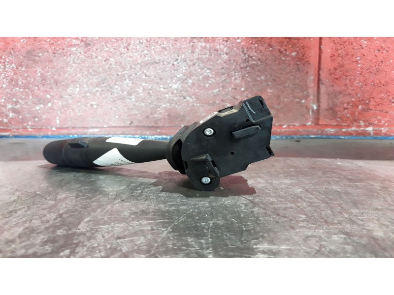 Recambio de mando limpia para dodge caliber  | 0.06 - ...  | 0.06 - ... referencia OEM IAM 214867101 07561 