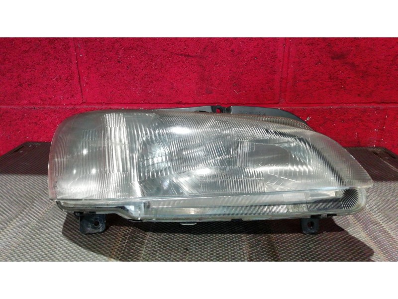 Recambio de faro derecho para peugeot 106 (s2) 1.4 | 0.96 - ... 1.4 | 0.96 - ... referencia OEM IAM   