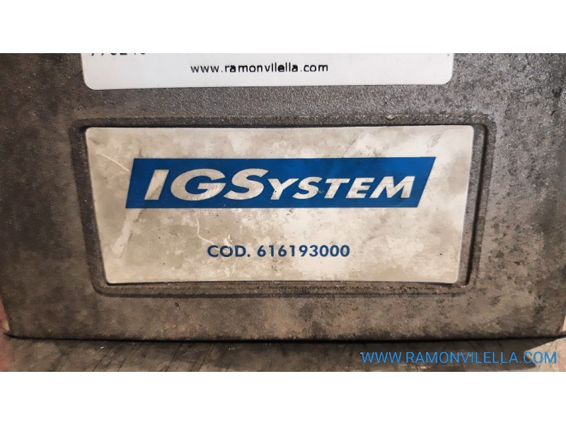 Recambio de centralita motor uce para volkswagen golf iv berlina (1j1) 1.6 | 0.97 - ... 1.6 | 0.97 - ... referencia OEM IAM 6161