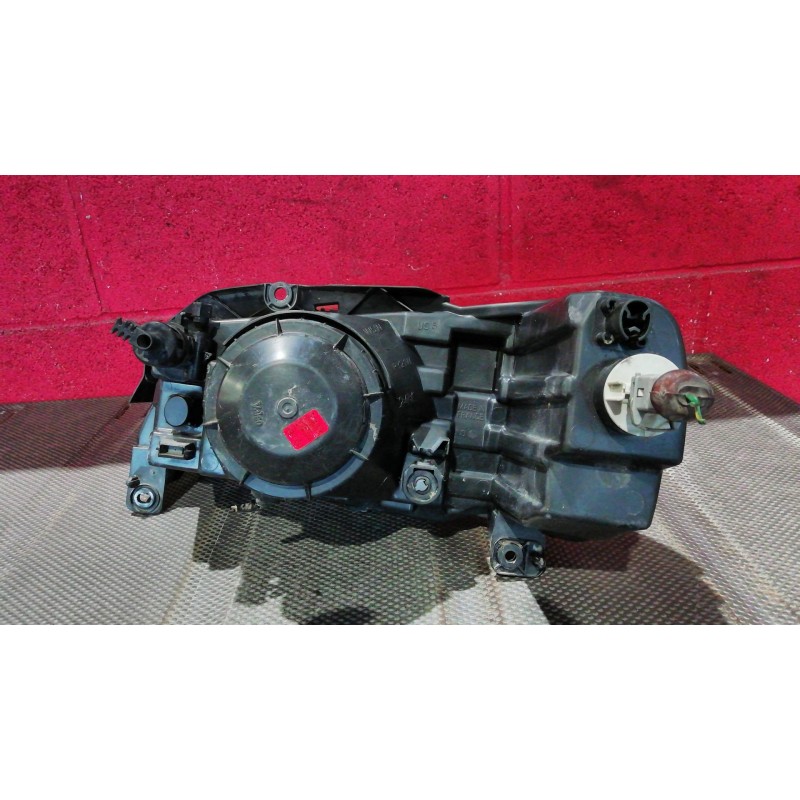 Recambio de faro derecho para peugeot 106 (s2) 1.4 | 0.96 - ... 1.4 | 0.96 - ... referencia OEM IAM   