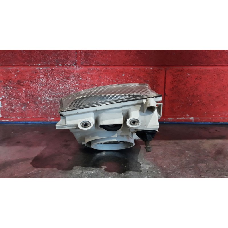 Recambio de faro derecho para nissan serena (c23m) 2.3 diesel | 0.92 - ... 2.3 diesel | 0.92 - ... referencia OEM IAM   
