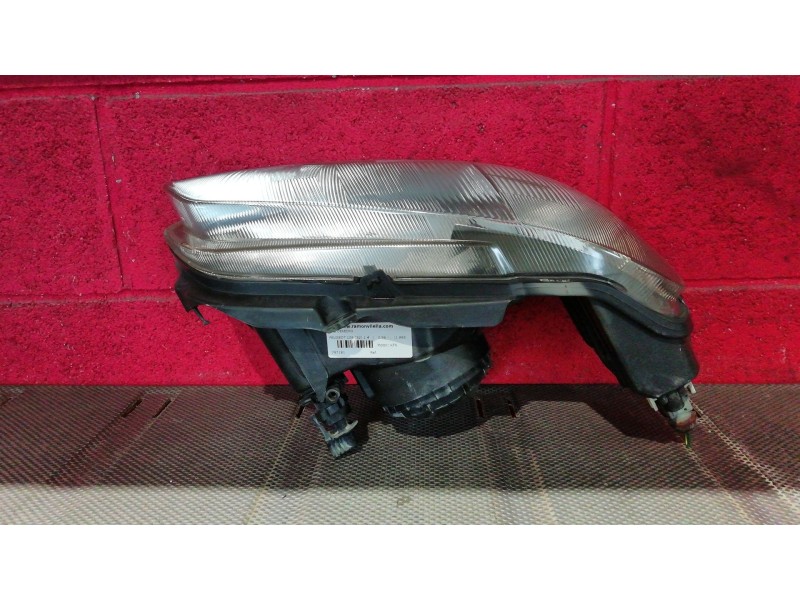 Recambio de faro derecho para peugeot 106 (s2) 1.4 | 0.96 - ... 1.4 | 0.96 - ... referencia OEM IAM   
