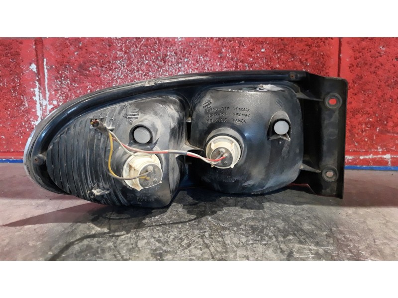 Recambio de piloto trasero derecho para daewoo lanos  | 0.97 - 0.04  | 0.97 - 0.04 referencia OEM IAM   