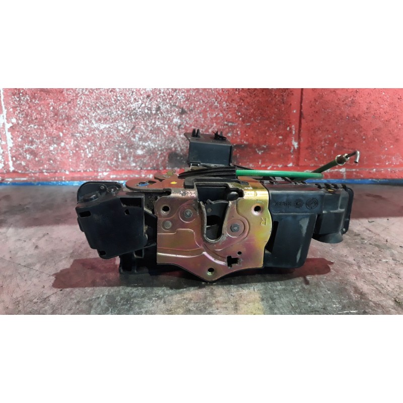 Recambio de cerra. puer. delantero derecha para fiat stilo (192) 1.9 jtd / 1.9 jtd 115 active | 09.01 - 12.03 1.9 jtd / 1.9 jtd 