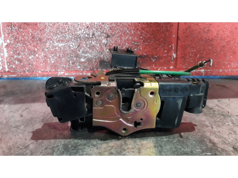 Recambio de cerra. puer. delantero derecha para fiat stilo (192) 1.9 jtd / 1.9 jtd 115 active | 09.01 - 12.03 1.9 jtd / 1.9 jtd 