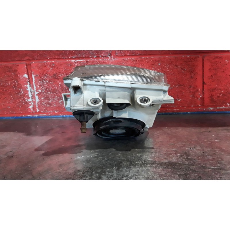 Recambio de faro izquierdo para nissan serena (c23m) 2.3 diesel | 0.92 - ... 2.3 diesel | 0.92 - ... referencia OEM IAM   