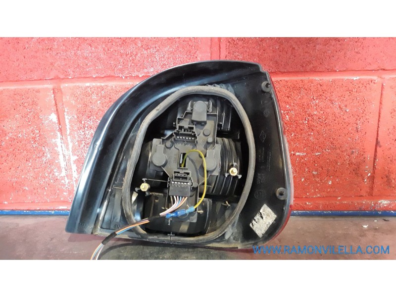 Recambio de piloto trasero izquierdo para renault scenic (ja..) 1.9 dci diesel cat | 0.99 - ... 1.9 dci diesel cat | 0.99 - ... 