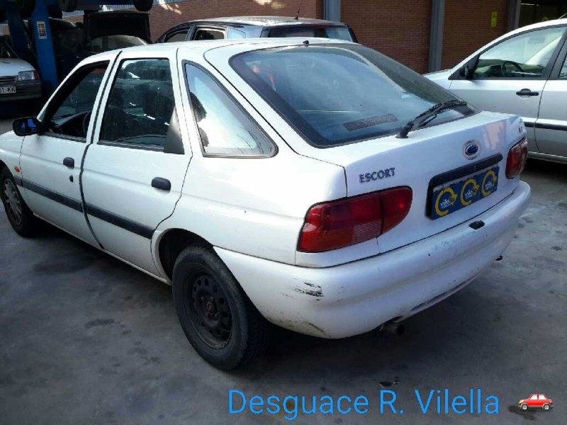 ford escort berl./turnier ghia berlina | 0.95 - ... del año 1997