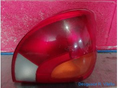 Recambio de piloto trasero derecho para ford fiesta berlina 1.3 cat | 0.95 - 0.99 1.3 cat | 0.95 - 0.99 referencia OEM IAM