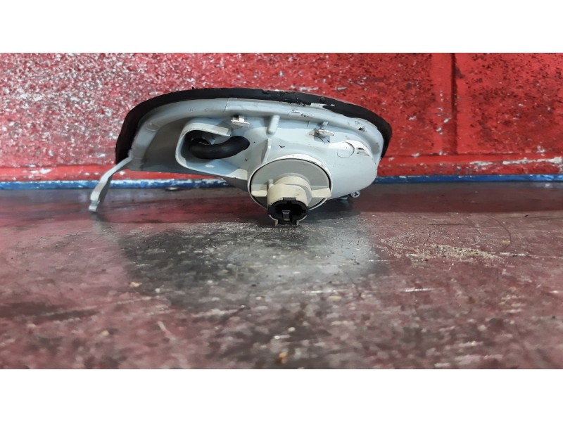 Recambio de piloto delan. derecho para nissan serena (c23m) 2.3 diesel | 0.92 - ... 2.3 diesel | 0.92 - ... referencia OEM IAM  