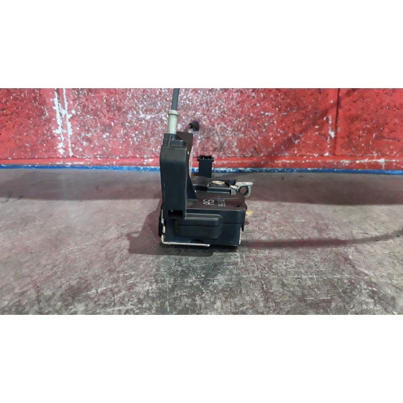 Recambio de cerra. puer. delantero izquierda para opel zafira a 1.8 16v cat | 0.99 - 0.05 1.8 16v cat | 0.99 - 0.05 referencia O