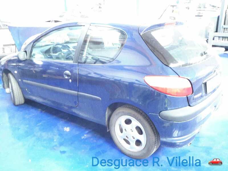 peugeot 206 berlina xr | 06.98 - 12.02 del año 2000