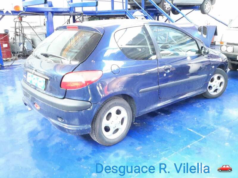 peugeot 206 berlina xr | 06.98 - 12.02 del año 2000