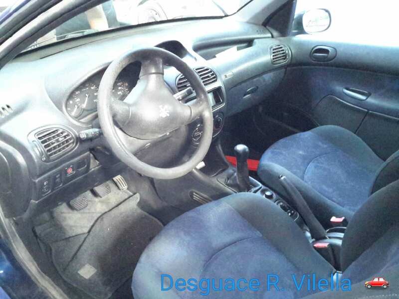 peugeot 206 berlina xr | 06.98 - 12.02 del año 2000