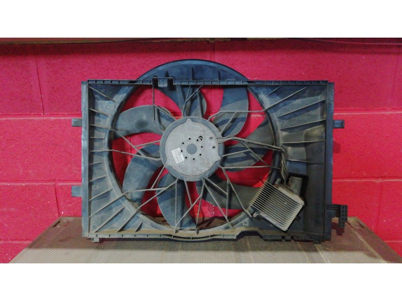 Recambio de electroventilador para mercedes bm serie 203 berlina  | 0.00 - 0.06 bm serie 203 berlina  | 0.00 - 0.06 referencia O
