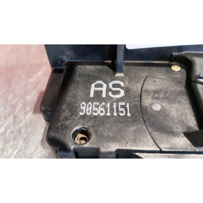 Recambio de cerra. puer. delantero izquierda para opel zafira a 1.8 16v cat | 0.99 - 0.05 1.8 16v cat | 0.99 - 0.05 referencia O