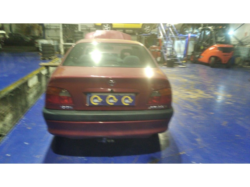 toyota avensis berlina (t 22)  | 0.98 - 0.03 del año 1998