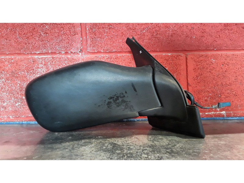 Recambio de retrovisor derecho para nissan serena (c23m) 2.3 diesel | 0.92 - ... 2.3 diesel | 0.92 - ... referencia OEM IAM ELEC