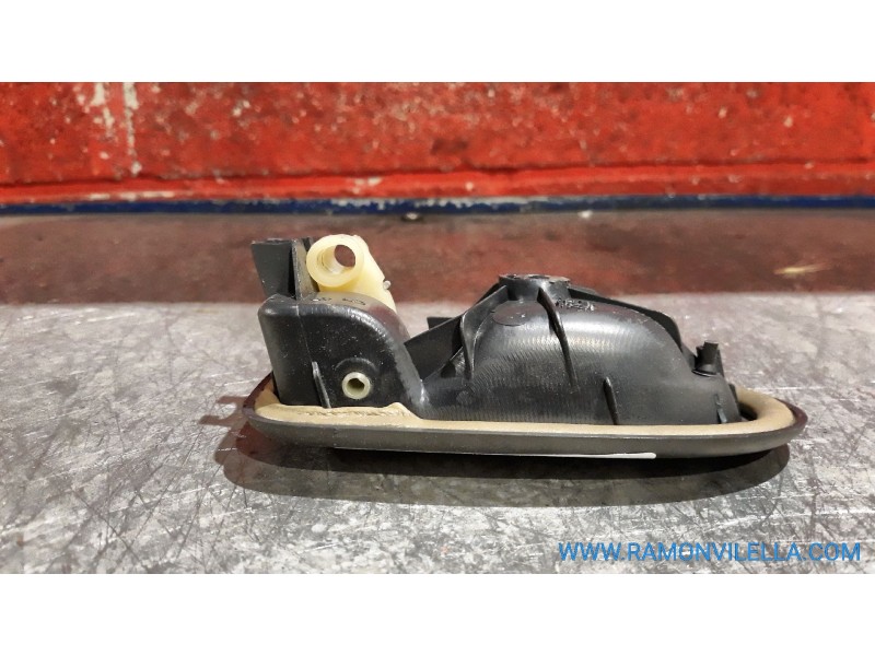 Recambio de maneta inte. delantero derecha para renault scenic (ja..) 1.9 dci diesel cat | 0.99 - ... 1.9 dci diesel cat | 0.99 