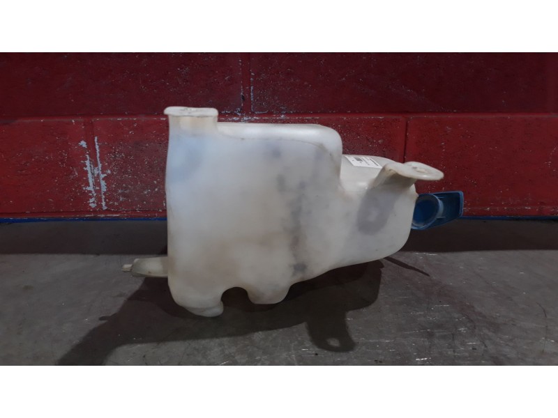 Recambio de deposito limpia para seat cordoba berlina (6k2) referencia OEM IAM    Recambio de deposito limpia para seat cordoba berlina (6k2) referencia OEM IAM