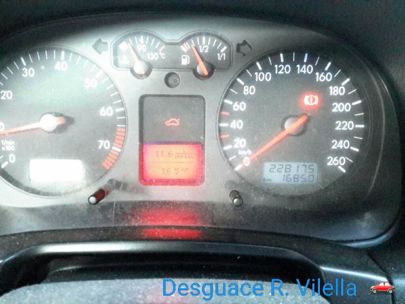 volkswagen golf iv berlina (1j1) highline | 09.97 - 12.00 del año 2000