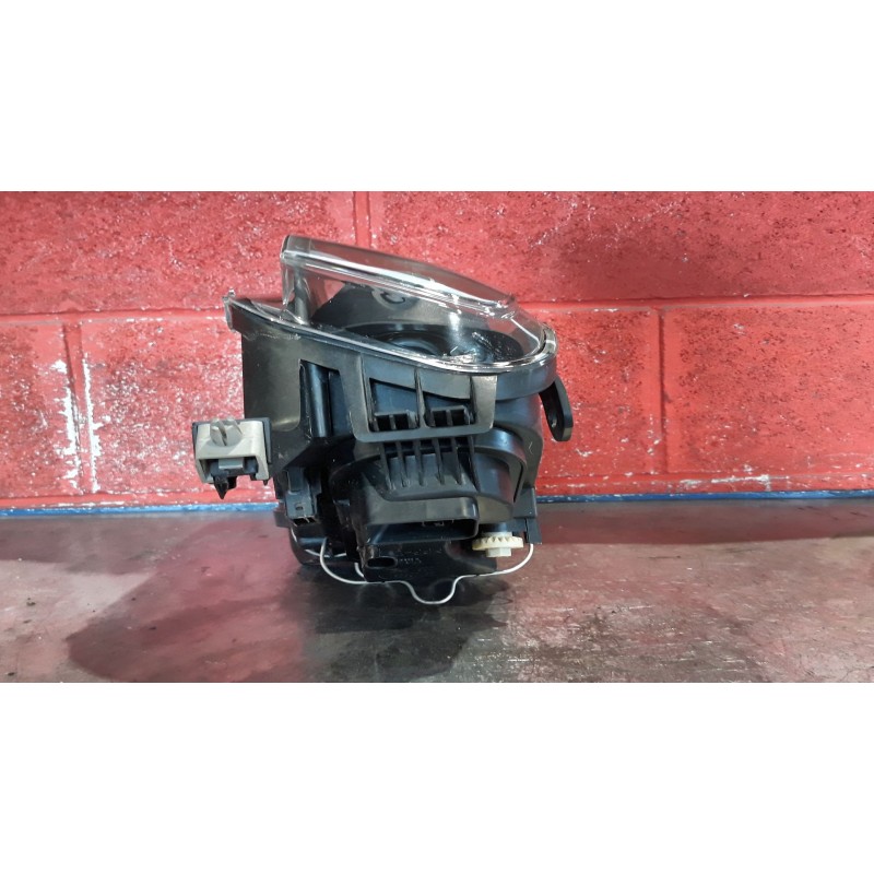 Recambio de faro izquierdo para fiat punto berlina (188) 1.2 8v | 08.99 - 12.02 1.2 8v | 08.99 - 12.02 referencia OEM IAM   