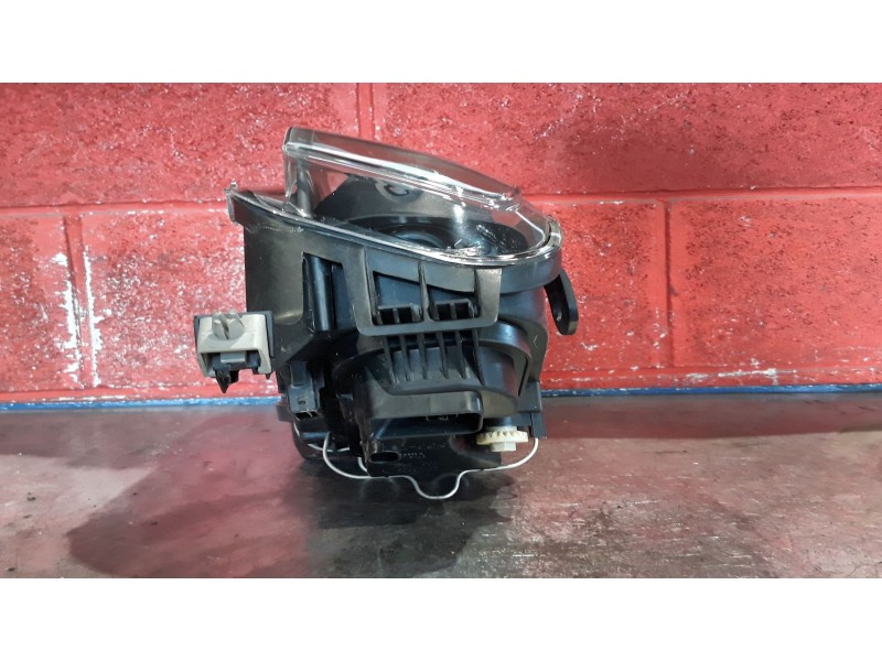 Recambio de faro izquierdo para fiat punto berlina (188) 1.2 8v | 08.99 - 12.02 1.2 8v | 08.99 - 12.02 referencia OEM IAM   