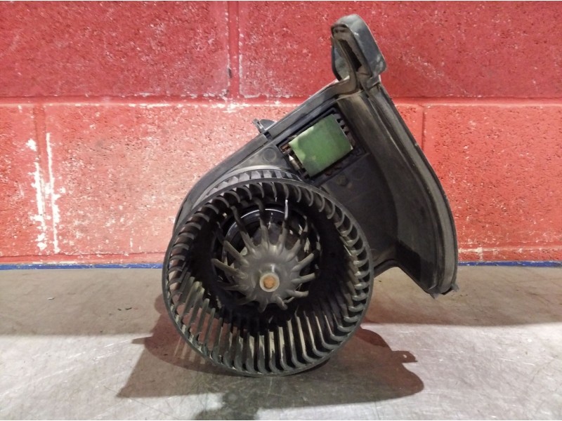 Recambio de motor calefaccion para renault clio 1.2 referencia OEM IAM 661308X  