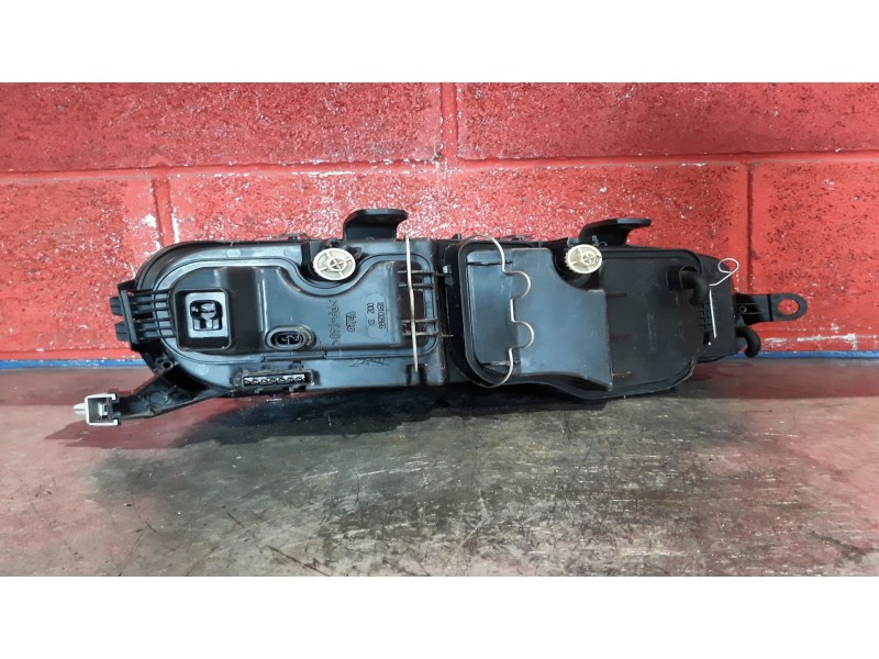 Recambio de faro izquierdo para fiat punto berlina (188) 1.2 8v | 08.99 - 12.02 1.2 8v | 08.99 - 12.02 referencia OEM IAM   