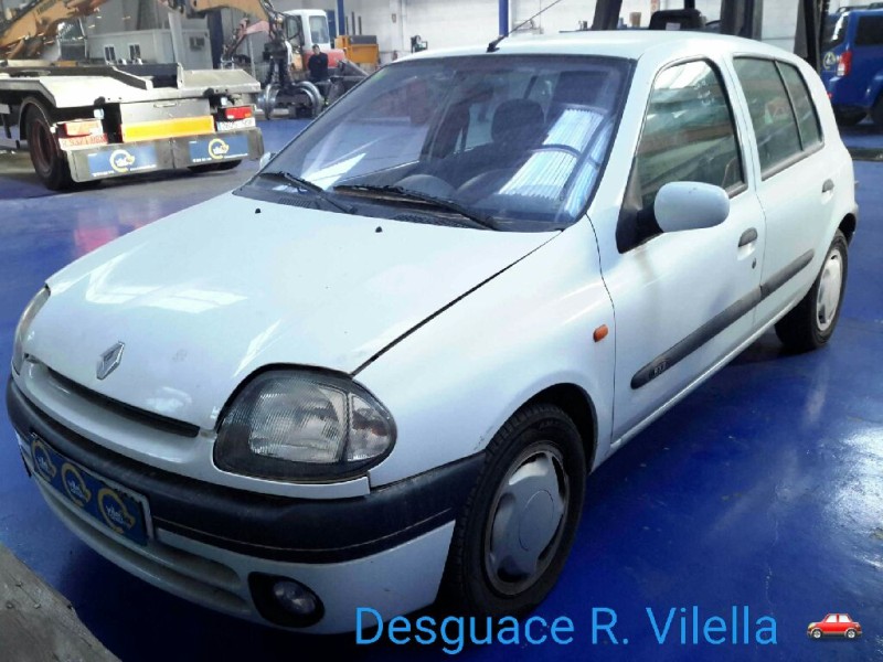 renault clio ii fase i (b/cbo) 1.6 rxe automático | 12.98 - 12.00 del año 1999