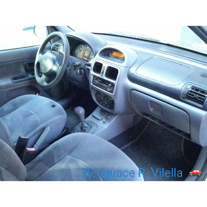 renault clio ii fase i (b/cbo) 1.6 rxe automático | 12.98 - 12.00 del año 1999