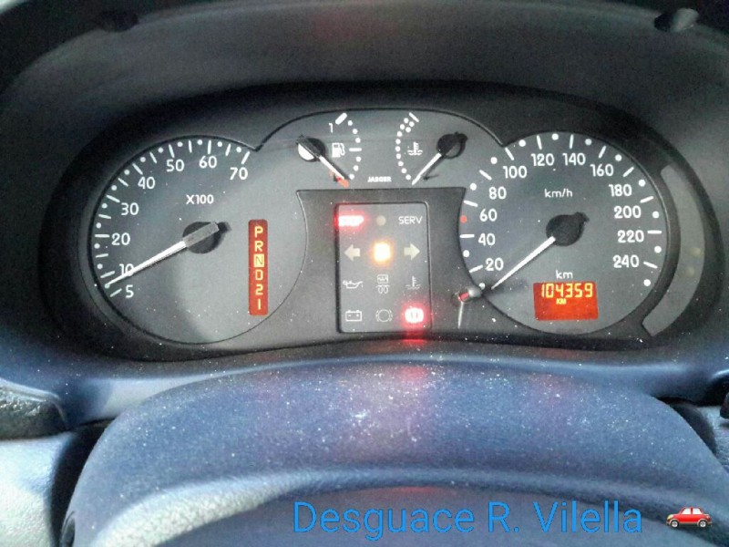 renault clio ii fase i (b/cbo) 1.6 rxe automático | 12.98 - 12.00 del año 1999