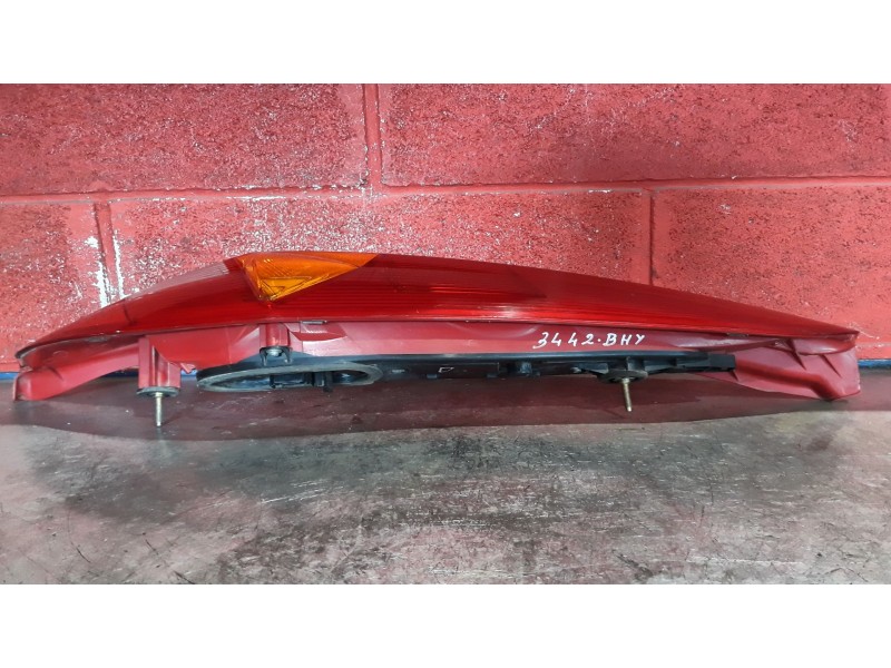 Recambio de piloto trasero derecho para fiat punto berlina (188) 1.2 8v | 08.99 - 12.02 1.2 8v | 08.99 - 12.02 referencia OEM IA