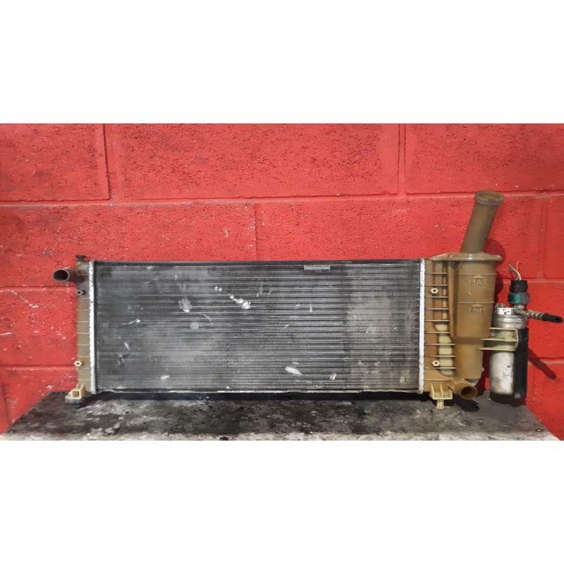 Recambio de radiador agua para fiat punto berlina (188) 1.2 8v | 08.99 - 12.02 1.2 8v | 08.99 - 12.02 referencia OEM IAM   