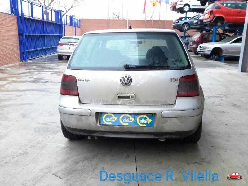 volkswagen golf iv berlina (1j1) highline | 05.99 - 12.02 del año 2001 volkswagen golf iv berlina (1j1) highline | 05.99 - 12.02 del año 2001