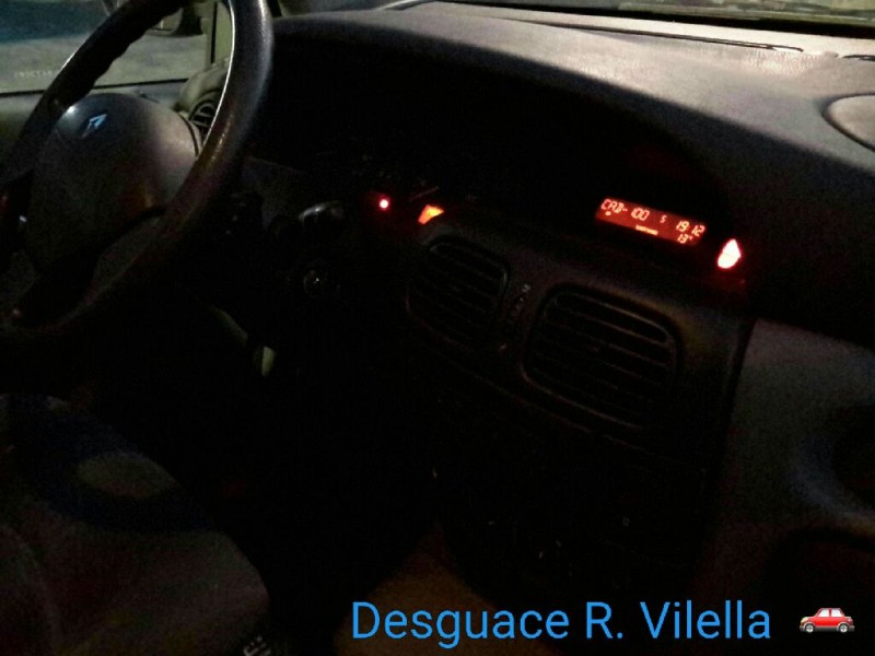 renault scenic (ja..) 1.9 dci authentique | 03.01 - ... del año 2003 renault scenic (ja..) 1.9 dci authentique | 03.01 - ... del año 2003