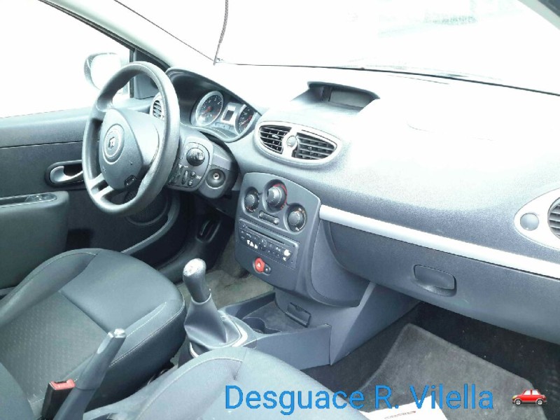 renault clio iii authentique | 01.07 - 12.10 del año 2010