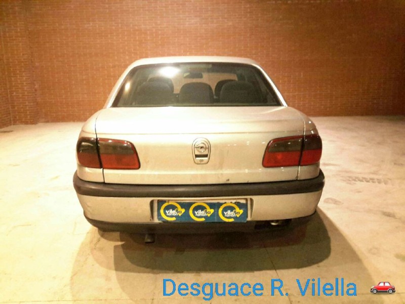 opel omega b básico berlina | 04.94 - 12.99 del año 1998