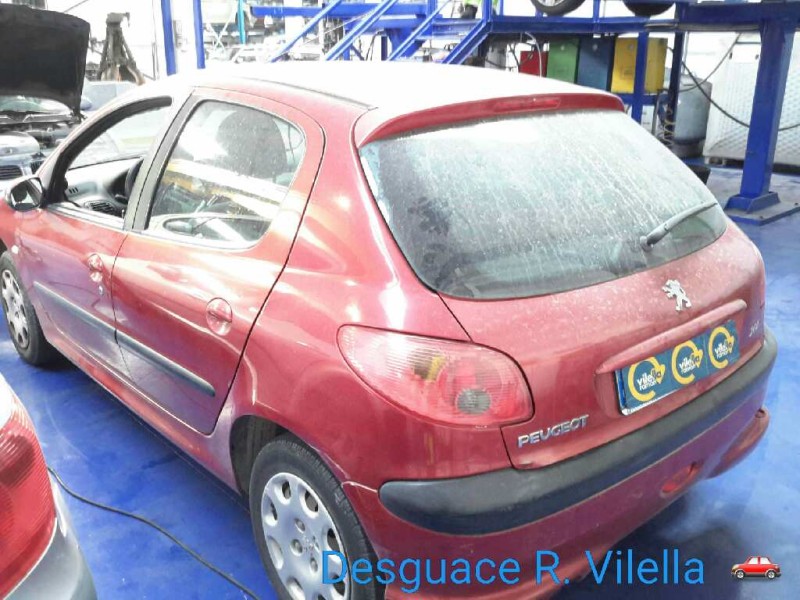 peugeot 206 berlina xt | 11.03 - 12.05 del año 2004