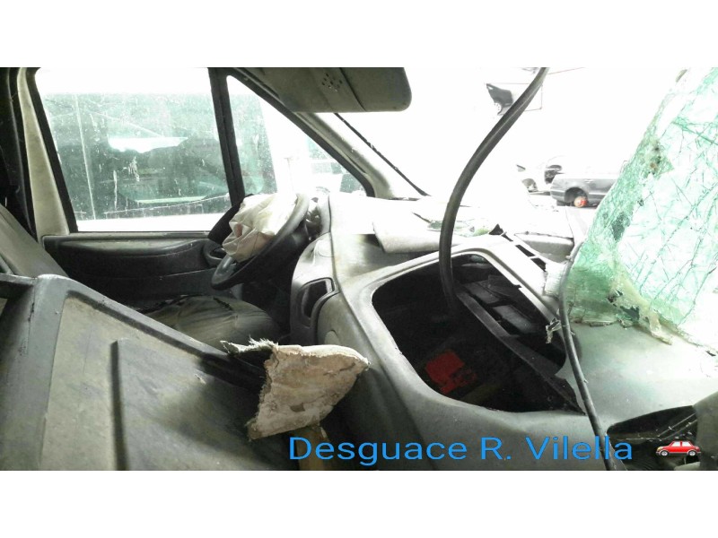 ford transit 350 el del año 2004