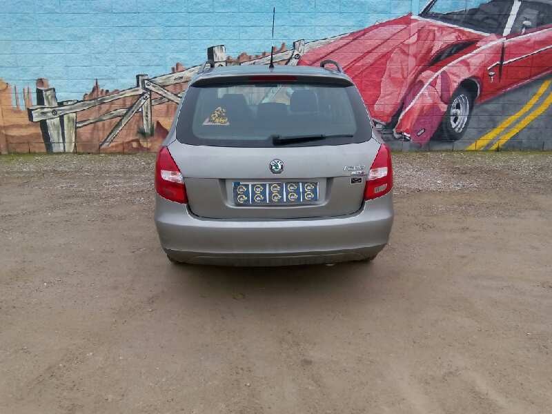 skoda fabia (5j2 ) ambition | 10.11 - 12.15 del año 2011