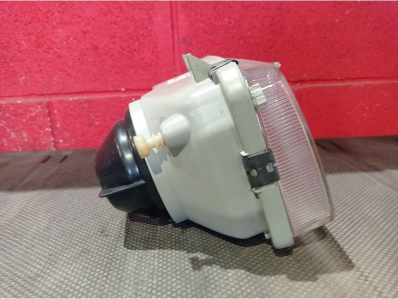 Recambio de faro derecho para seat ibiza 1.5 | 0.85 - ... 1.5 | 0.85 - ... referencia OEM IAM   