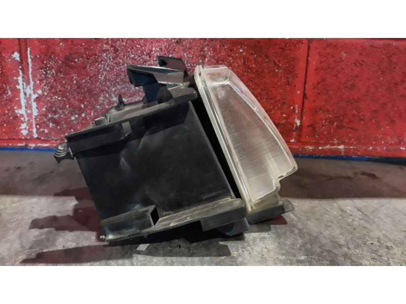 Recambio de faro derecho para citroen jumpy 1.9d confort referencia OEM IAM   